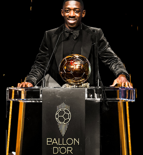 中世纪沙盒生存建造游戏《颂钟长鸣》大型免费更新正式上线