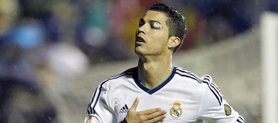 老实人！姆巴佩带伤出战，只为力保阿隆索帅位